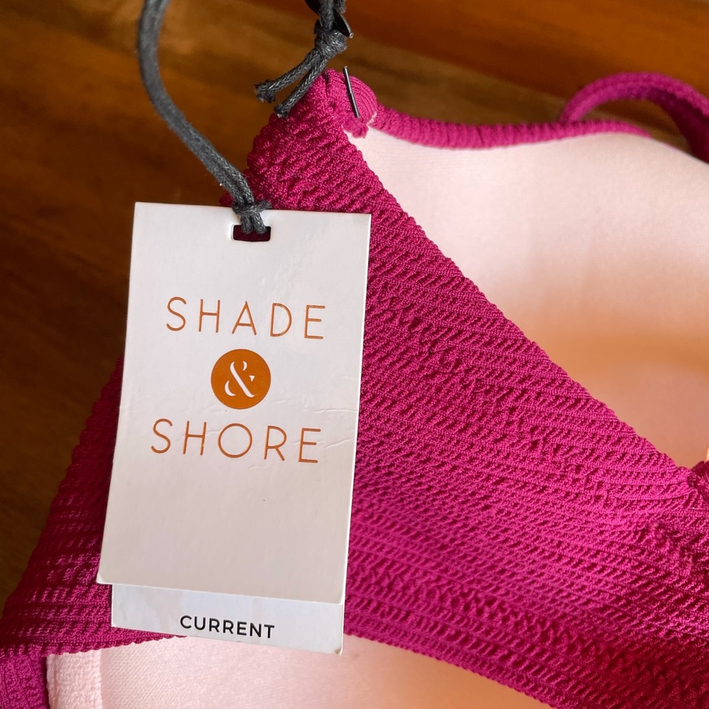 NWT bikini top - Very supportive - Picture 11 of 12